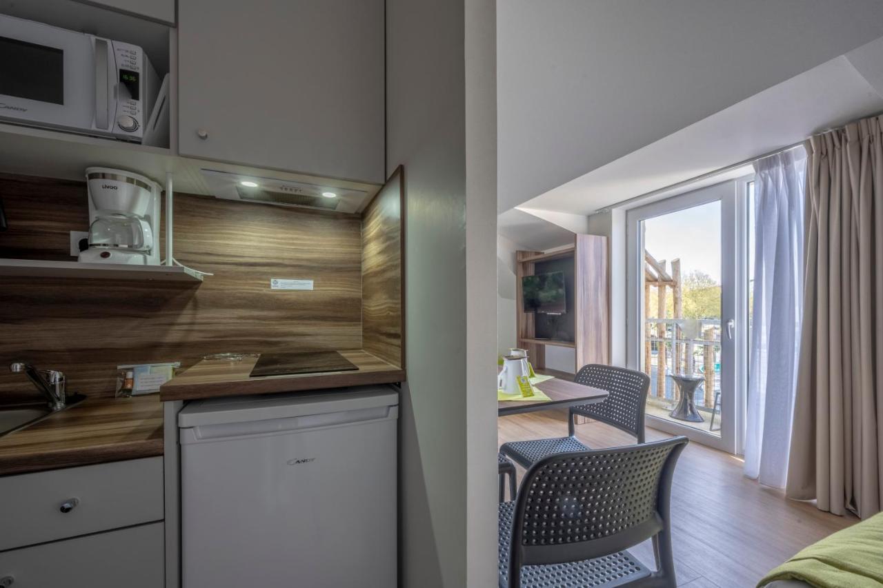 Athome Residence Et Spa La Rochelle  Exterior foto