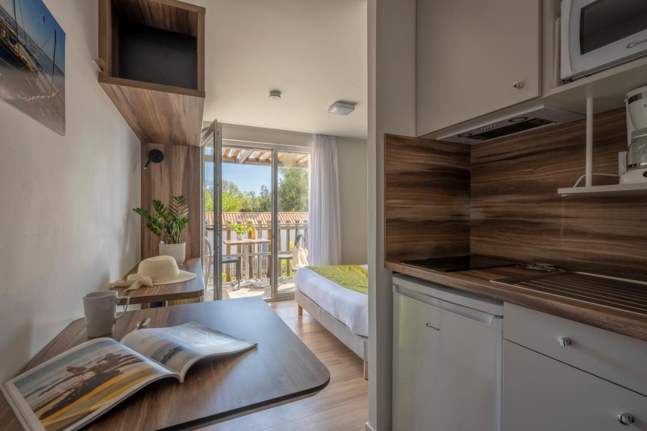 Athome Residence Et Spa La Rochelle  Exterior foto